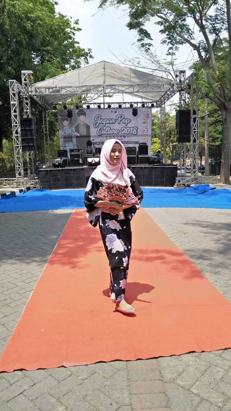 Lomba Feisyen